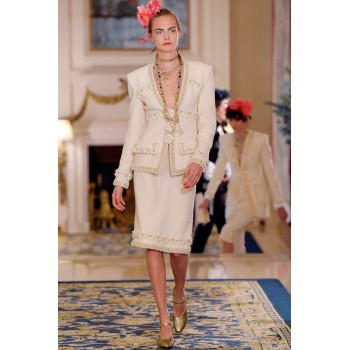 Букле Chanel бежово с лурекс