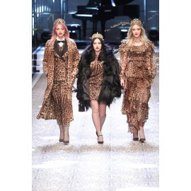 Коприна Dolce & Gabbana с вискоза леопард двулицевa